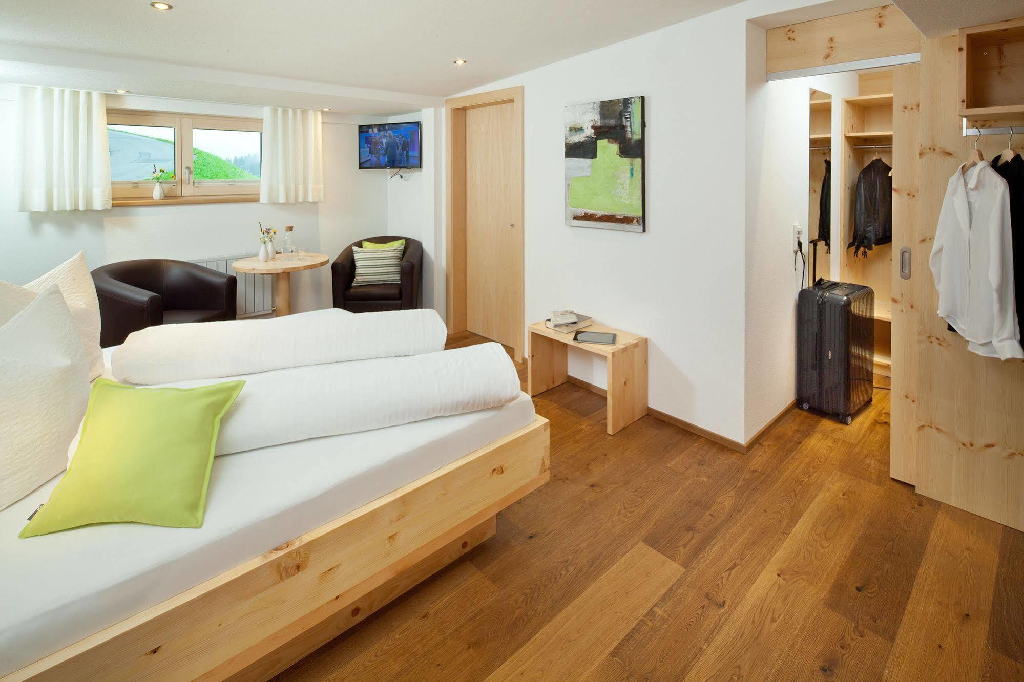 Aparthotel Brunnenhof 다뮐스 외부 사진