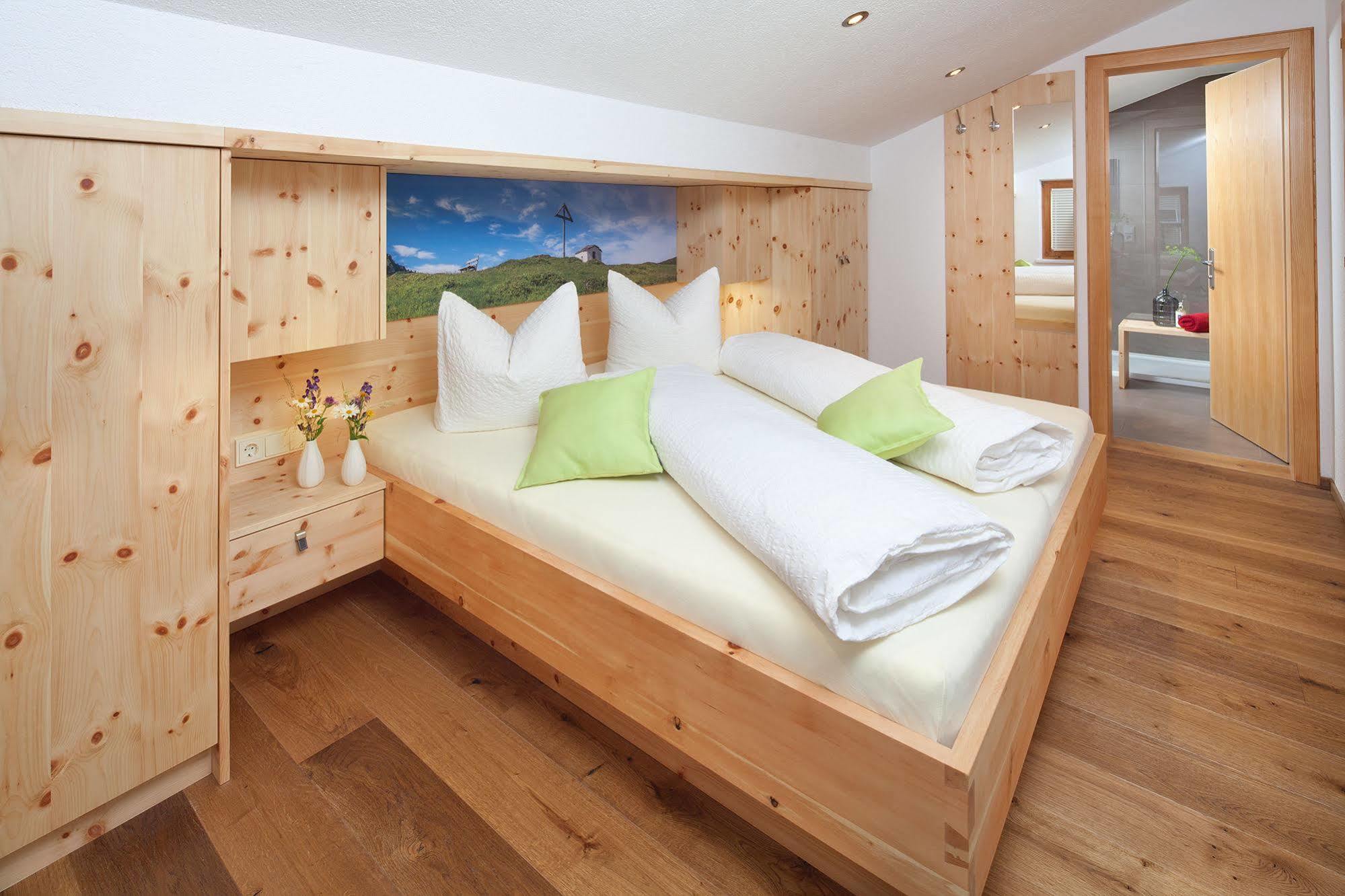 Aparthotel Brunnenhof 다뮐스 외부 사진